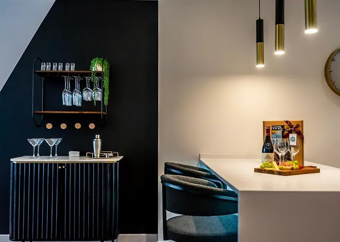 212 @ Ryedale House Apartman York